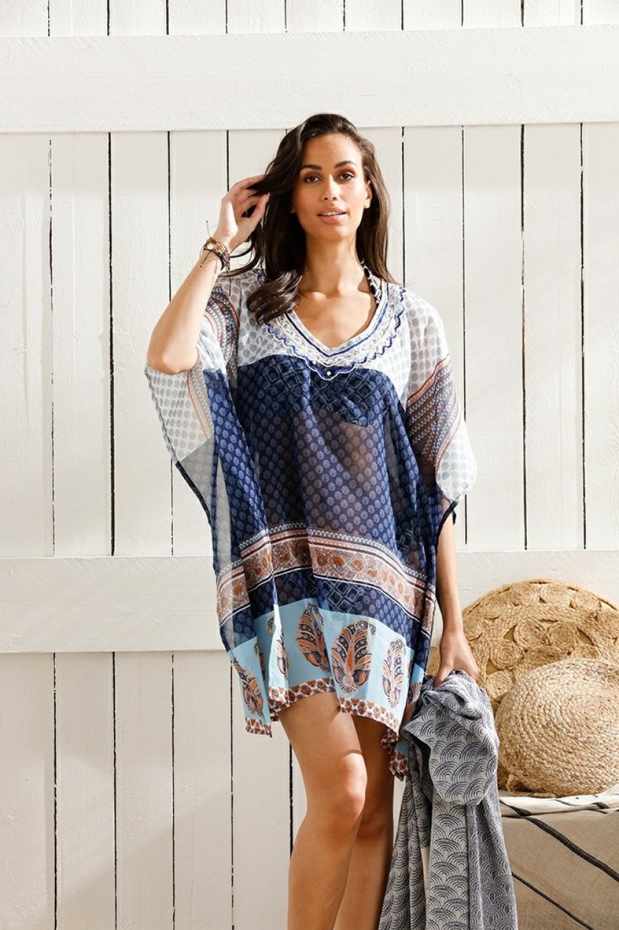 Pastunette Beach Beachwear | Pastunette Beach Beach Poncho Style Cover-Up 'Mystical Beauty'