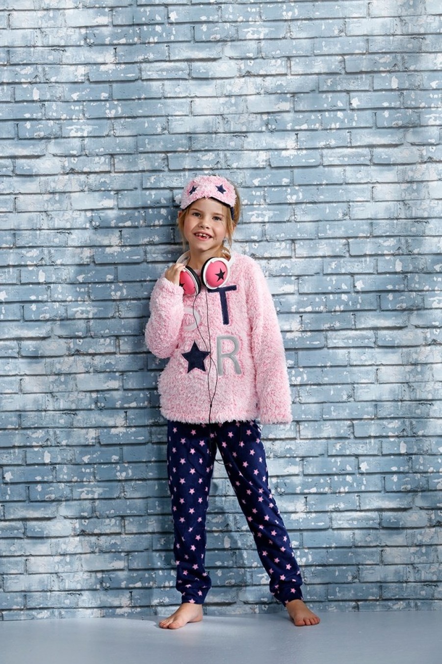 Rebelle Girls Homesuits | Rebelle Girls Girls Fleece Home-Lounge Suit & Eye-Mask ' Be A Star '